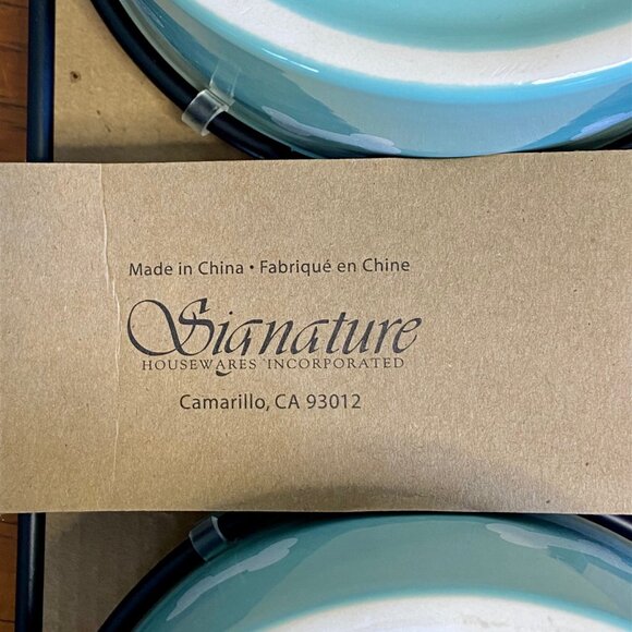 2 DOG BOWLS W/ STAND by SIGNATURE HOUSEWARES INCORPORATED - Picture 7 of 9